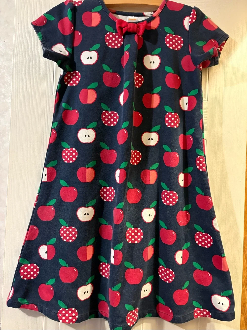 Gymboree playful apple